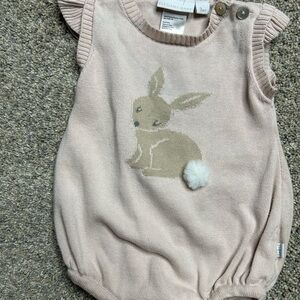 Elegant Baby Pink Knit Bunny Romper – Size 3 Months